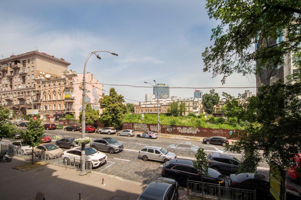 Design Apartments Ploshcha Ukrainskykh Heroiv Area Kiev Bagian luar foto